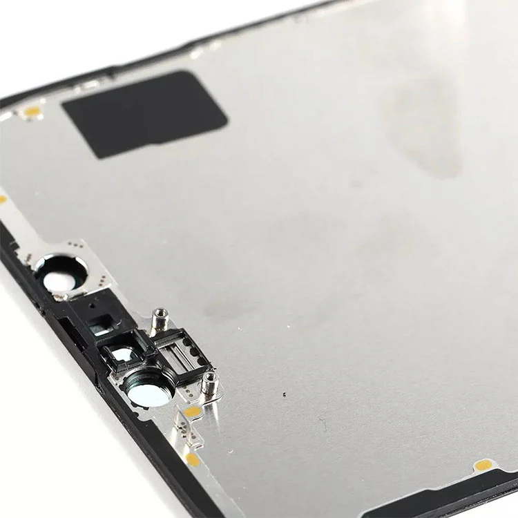 14 Plus LCD ekranları