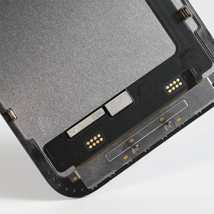 15 Plus LCD ekranları