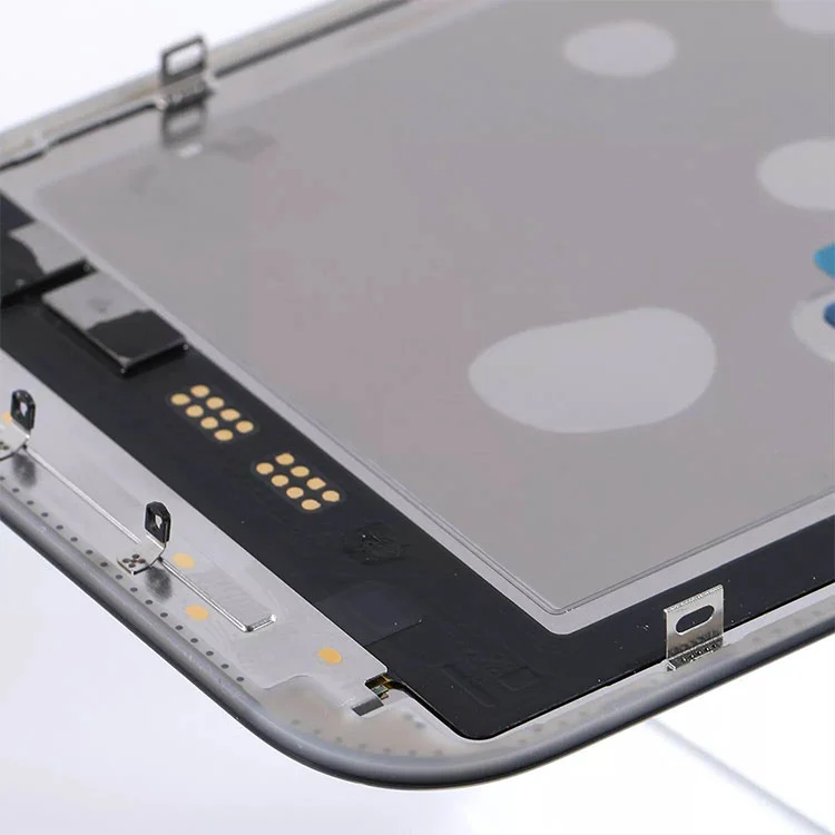 16 Plus LCD ekranlar